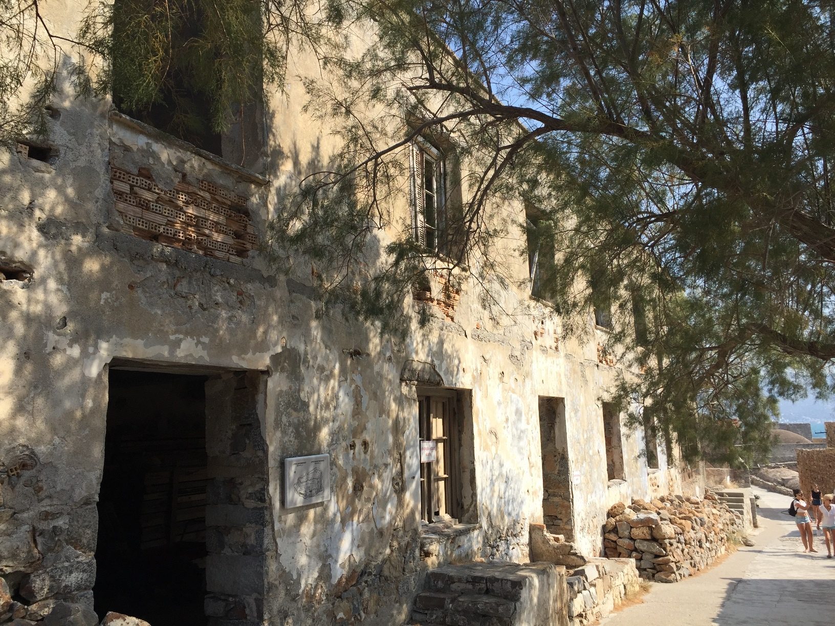 Spinalonga leper colony, Crete (by Melania Stubos) - 03.JPG